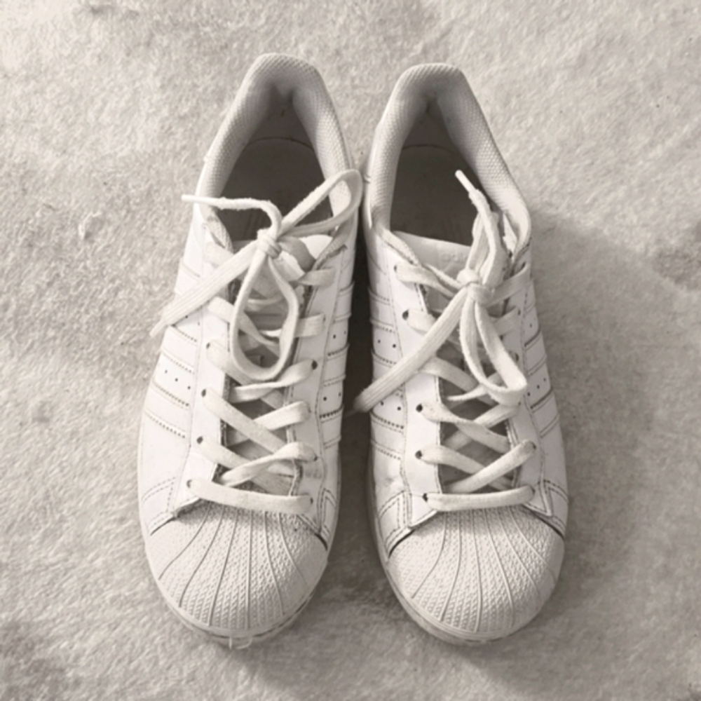 Adidas Clamshell Toe White Leather Sneakers shoes EUC MEN'S 6.5 fits 8.5 Women